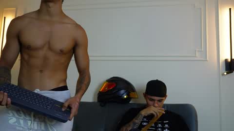 Ryan And Casper online show from January 17, 2025, 11:07 pm