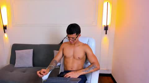 Ryan And Casper online show from April 10, 2026, 6:34 pm