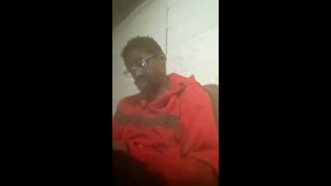 pararohjaguar_12 online show from April 4, 2026, 8:17 pm