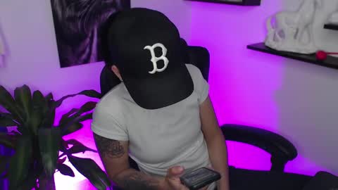 Paris D angelo online show from February 23, 2025, 12:30 am