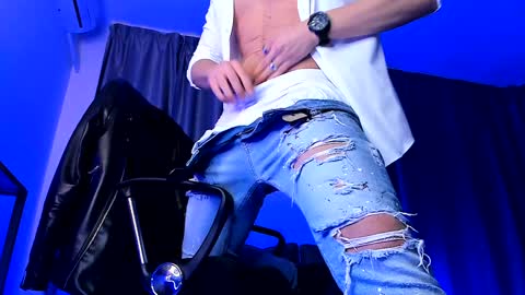 Paris online show from December 29, 2024, 5:10 am