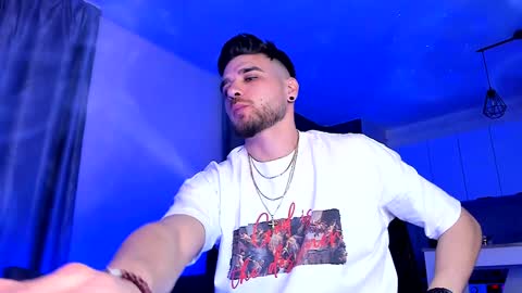 Paris online show from January 31, 2025, 5:32 pm