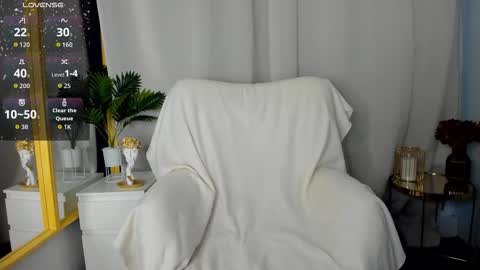 Paris online show from February 7, 2026, 5:33 am