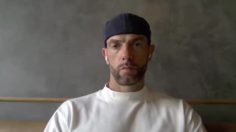 Porn Actor 21cm Hetero online show from January 15, 2026, 9:47 am