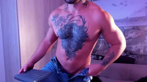 parker lavine online show from December 3, 2024, 4:03 am