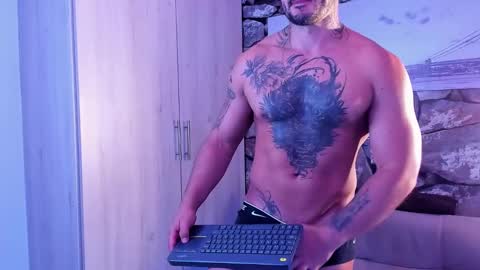 parker lavine online show from December 24, 2024, 1:38 am