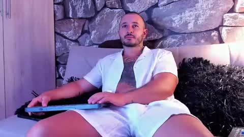 parker lavine online show from January 1, 2025, 6:47 am