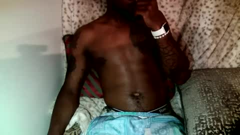 Snapshot of parlaytellio chatting on December 25, 2024, 4:01 am Parlay Tellio online show from December 25, 2024, 4:01 am