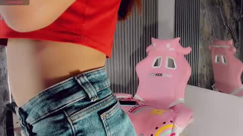 Snapshot of party_fre_girl chatting on October 3, 2025, 1:35 am party_fre_girl online show from October 3, 2025, 1:35 am