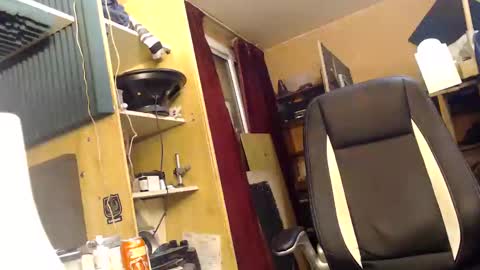 pascal88881 online show from December 3, 2024, 10:06 am