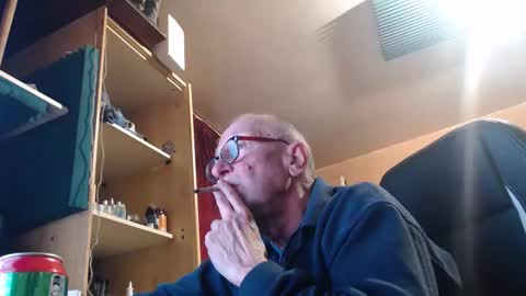 pascal88881 online show from January 5, 2026, 7:50 pm