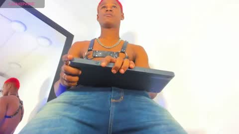 Snapshot of passion_black_ chatting on June 16, 2026, 6:43 pm passion_black_ online show from June 16, 2026, 6:43 pm