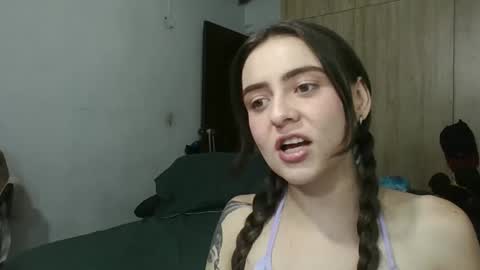 passion_fruit01 online show from September 13, 2025, 2:22 am