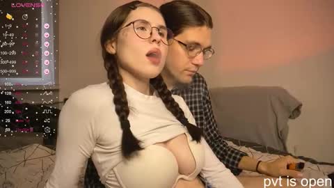 Zoe online show from September 19, 2025, 8:16 am