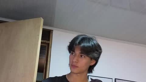 patri_ck_villa online show from March 11, 2026, 1:44 am