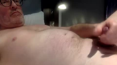 patrickm53 online show from January 24, 2025, 11:02 pm