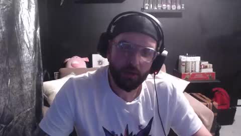 patrickmorris92 online show from February 8, 2026, 10:02 pm