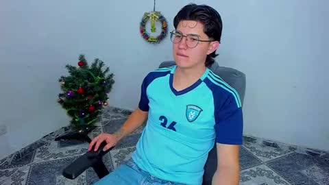 .... online show from December 14, 2024, 8:51 pm