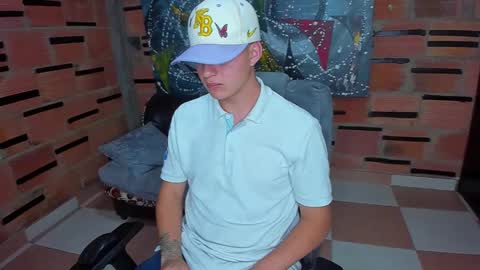 .... online show from February 1, 2025, 7:02 pm