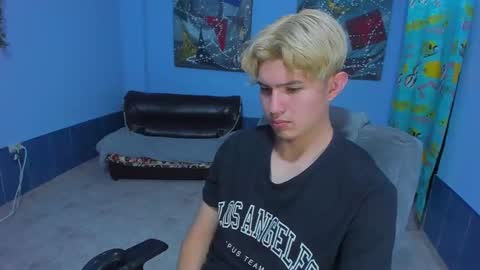 .... online show from October 2, 2025, 6:59 pm