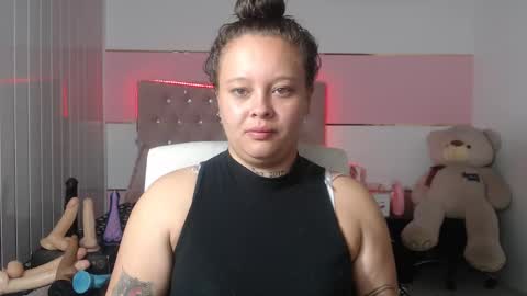 patty squirt87 online show from February 19, 2025, 2:44 am