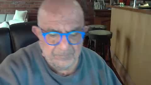 patvac online show from October 25, 2025, 10:15 pm