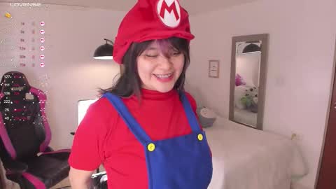 Snapshot of pau__1 chatting on February 7, 2026, 2:04 am Paula online show from February 7, 2026, 2:04 am