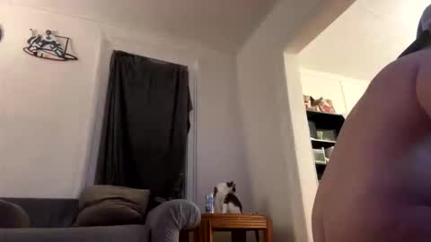 shy online show from October 17, 2025, 4:48 am