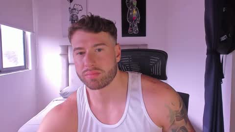 PAUL ROGER online show from February 18, 2025, 5:31 pm