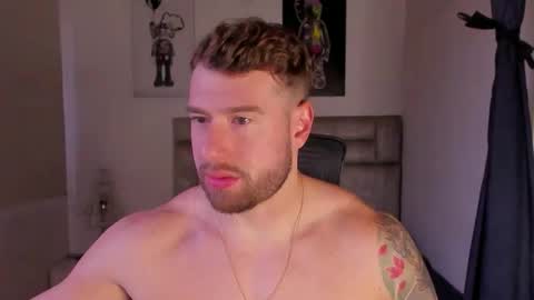 PAUL ROGER online show from March 11, 2026, 11:49 am