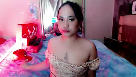 Snapshot of paula_morena chatting on February 15, 2026, 9:11 pm its paula online show from February 15, 2026, 9:11 pm