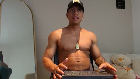 Snapshot of paulcreewx chatting on January 17, 2026, 5:23 am paul online show from January 17, 2026, 5:23 am