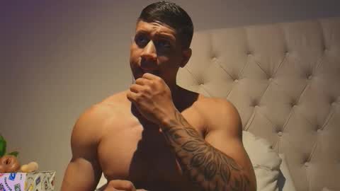 Snapshot of paulcreewx chatting on February 7, 2026, 8:34 pm paul online show from February 7, 2026, 8:34 pm