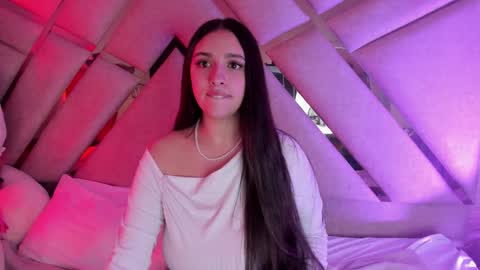 paulette_dupont_ online show from November 2, 2025, 1:52 am