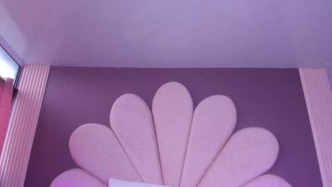 Paulina online show from February 20, 2025, 3:41 pm