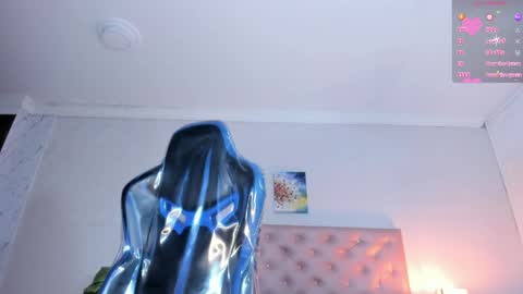 PaulinaSaennz online show from April 5, 2026, 2:03 pm