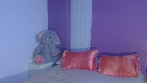 paulina online show from April 7, 2026, 6:30 pm