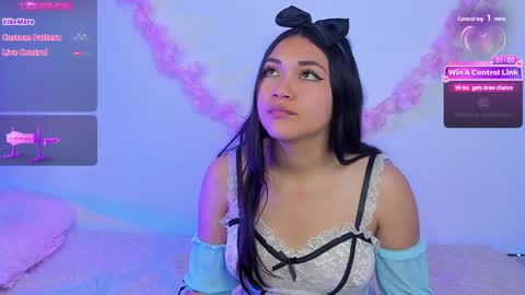 Pauline online show from February 2, 2025, 7:41 am