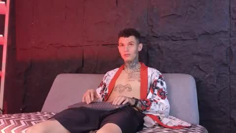 Paulo online show from January 16, 2026, 9:41 pm