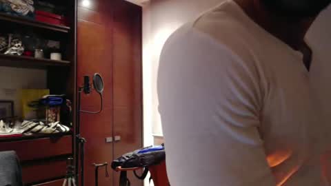 Paul online show from October 16, 2025, 11:17 pm