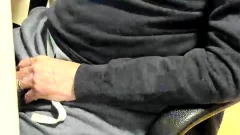 Snapshot of paultje7171 chatting on February 21, 2025, 6:37 pm Paul online show from February 21, 2025, 6:37 pm