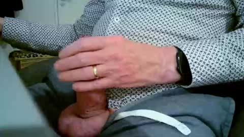 Paul online show from December 18, 2025, 6:47 pm