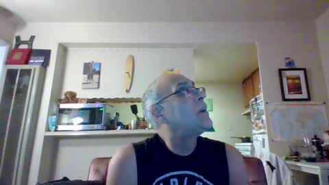 pawgkiller online show from February 9, 2025, 4:25 am