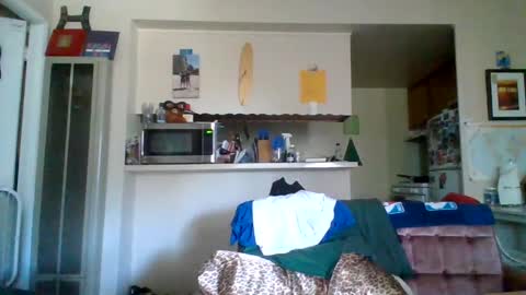 pawgkiller online show from October 4, 2025, 7:34 pm