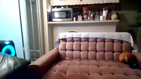 pawgkiller online show from June 8, 2026, 2:28 pm
