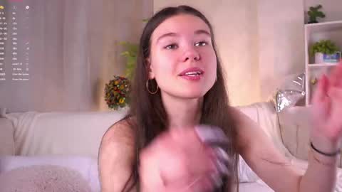 Beautiful Mila online show from May 18, 2026, 2:40 am