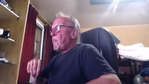 pc8474408 online show from September 11, 2025, 7:25 pm