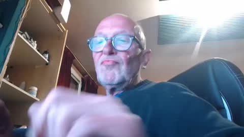 pc8474408 online show from April 20, 2026, 6:31 pm