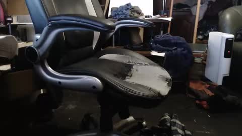 pc8474408 online show from April 24, 2026, 12:35 am