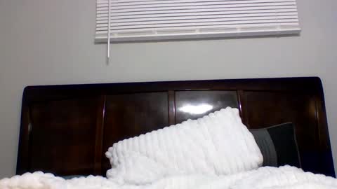 Snapshot of pcaring86 chatting on March 9, 2026, 2:48 am pcaring86 online show from March 9, 2026, 2:48 am